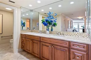 4031 Gulf Shore Blvd N, Naples, FL 34103 - Photo 6