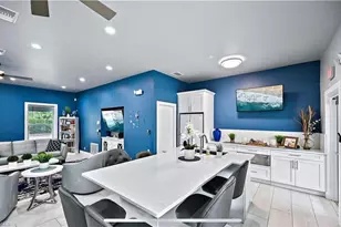 3745 Fieldstone Blvd, Naples, FL 34109 - Photo 10