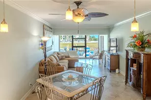 803 River Point Dr, Naples, FL 34102 - Photo 14