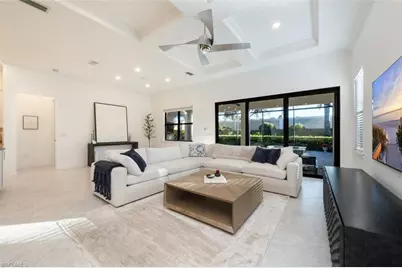 7222 Wilton Dr, Naples, FL 34109 - Photo 2