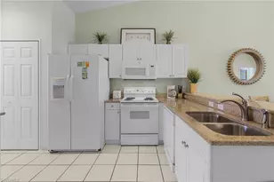 7870 Mahogany Run Ln, Naples, FL 34113 - Photo 8