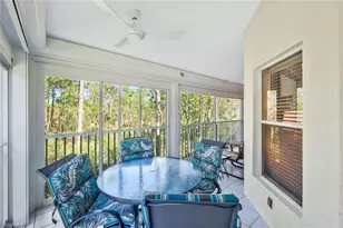 905 Carrick Bend Cir, Naples, FL 34110 - Photo 2