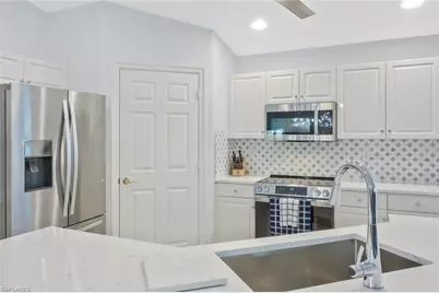 905 Carrick Bend Cir #201, Naples, FL 34110 - Photo 18