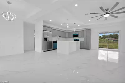 1021 Pilgrim St E, Lehigh Acres, FL 33974 - Photo 8