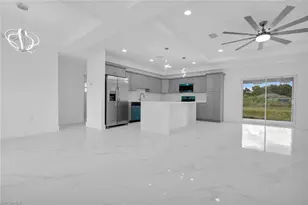 1021 Pilgrim St E, Lehigh Acres, FL 33974 - Photo 8