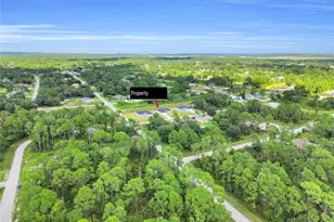 1023 Pilgrim St E, Lehigh Acres, FL 33974 - Photo 34