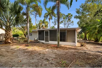 8251 San Carlos Blvd, Fort Myers, FL 33967 - Photo 20