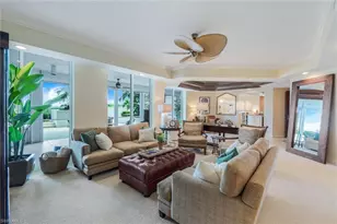 295 Grande Way, Naples, FL 34110 - Photo 2