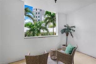 295 Grande Way, Naples, FL 34110 - Photo 24