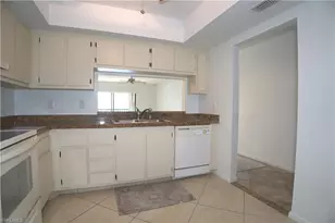 1733 Courtyard Way, Naples, FL 34112 - Photo 6