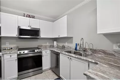 519 Roma Ct #3-101, Naples, FL 34110 - Photo 10