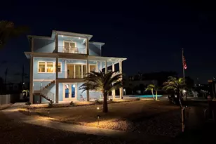 730 Matanzas Ct, Fort Myers Beach, FL 33931 - Photo 6