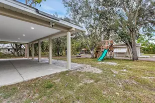 2180 Della Dr, Naples, FL 34117 - Photo 16