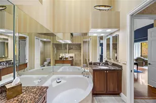 7841 Hawthorne Dr, Naples, FL 34113 - Photo 26