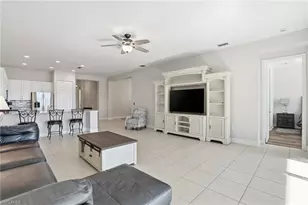 4194 Amelia Wy, Naples, FL 34119 - Photo 6
