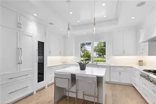1021 6th St S, Naples, FL 34102 - Photo 12