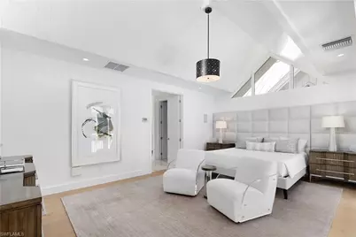 1021 6th St S, Naples, FL 34102 - Photo 34