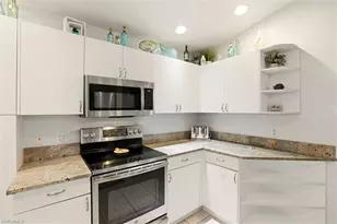 218 Marseille Dr, Naples, FL 34112 - Photo 12