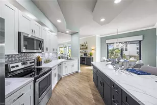 10620 Gulf Shore Dr, Naples, FL 34108 - Photo 8