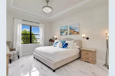 19724 Aqua View Ln, Fort Myers, FL 33913 - Photo 18