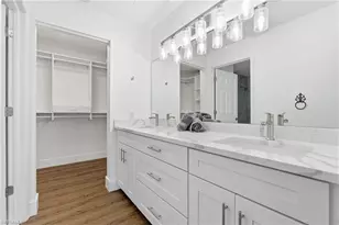 732 Woodshire Ln, Naples, FL 34105 - Photo 8