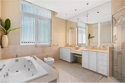 7515 Pelican Bay Blvd #D, Naples, FL 34108 - Photo 26