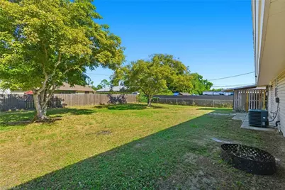 5283 17th Pl SW, Naples, FL 34116 - Photo 18