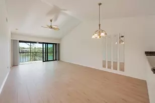 5776 Deauville Cir, Naples, FL 34112 - Photo 2