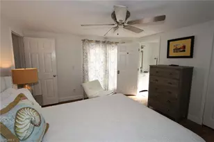 714 11th St N, Naples, FL 34102 - Photo 14