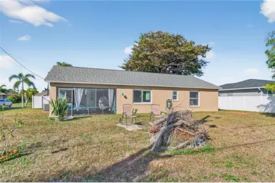 1105 SW 11th Pl, Cape Coral, FL 33991 - Photo 34