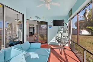 1105 SW 11th Pl, Cape Coral, FL 33991 - Photo 30