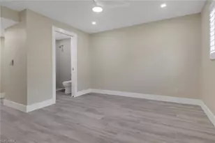 2500 Gulf Shore Blvd N, Naples, FL 34103 - Photo 16