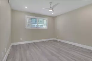 2500 Gulf Shore Blvd N, Naples, FL 34103 - Photo 20