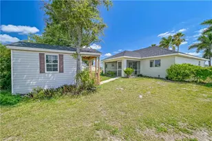 1214 NE 14th Pl, Cape Coral, FL 33909 - Photo 26