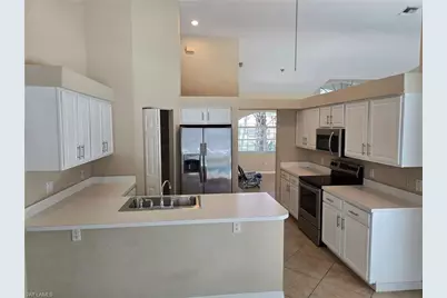 2063 Imperial Cir, Naples, FL 34110 - Photo 4