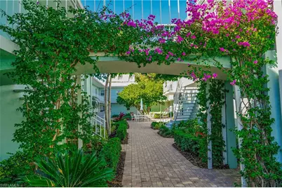 603 12th Ave S #603, Naples, FL 34102 - Photo 2