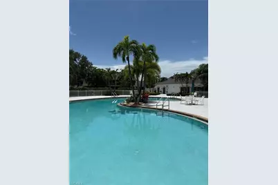 1095 Partridge Cir #201, Naples, FL 34104 - Photo 20