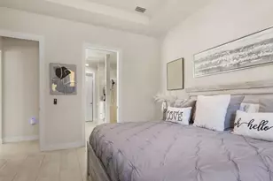 2750 Aviamar Cir, Naples, FL 34114 - Photo 18