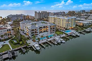 1820 Gulf Shore Blvd N, Naples, FL 34102 - Photo 6