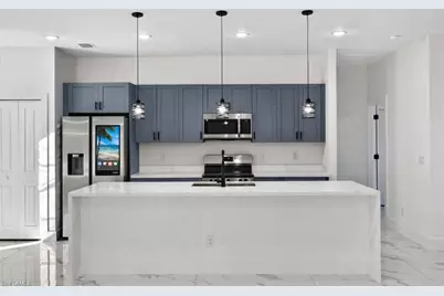 801 Pinecastle Dr, Lehigh Acres, FL 33974 - Photo 2