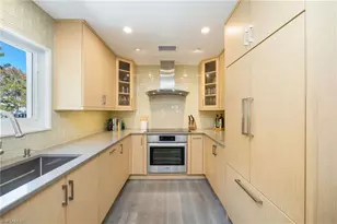 308 2nd St S, Naples, FL 34102 - Photo 10