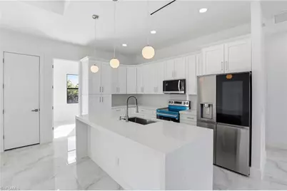 4221 22nd St SW, Lehigh Acres, FL 33976 - Photo 12