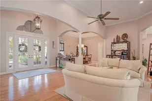 3126 Terramar Ct, Naples, FL 34119 - Photo 4