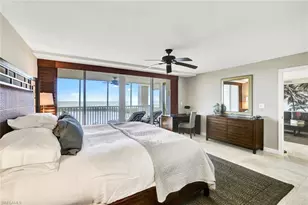 6849 Grenadier Blvd, Naples, FL 34108 - Photo 10