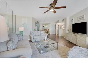 260 Seaview Ct, Marco Island, FL 34145 - Photo 20