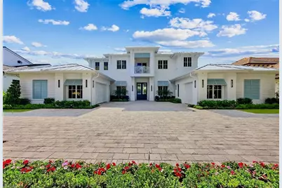 726 Riviera Dr, Naples, FL 34103 - Photo 1