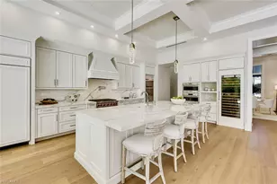 726 Riviera Dr, Naples, FL 34103 - Photo 16