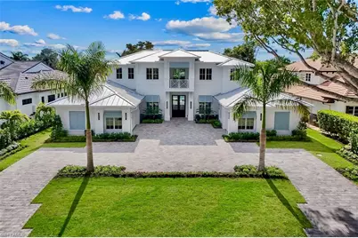 726 Riviera Dr, Naples, FL 34103 - Photo 44