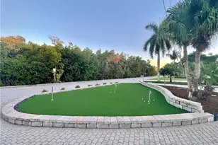 2120 Sandpiper St, Naples, FL 34102 - Photo 44