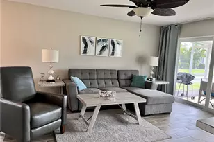 83 Glades Blvd, Naples, FL 34112 - Photo 2